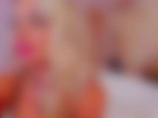 AwwElla's Live Sex Cam Show
