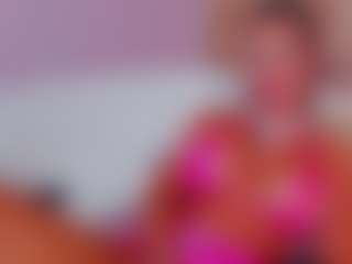 AwwElla's Live Sex Cam Show
