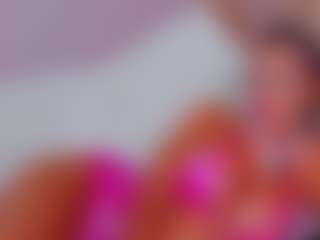 AwwElla's Live Sex Cam Show