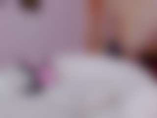 AwwElla's Live Sex Cam Show