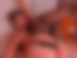 kikievega's Live Sex Cam Show