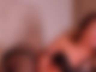 kikievega's Live Sex Cam Show