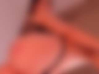 kikievega's Live Sex Cam Show