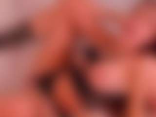 kikievega's Live Sex Cam Show