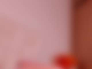 kikievega's Live Sex Cam Show