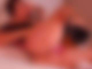 kikievega's Live Sex Cam Show