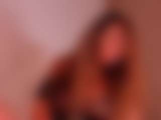 kikievega's Live Sex Cam Show