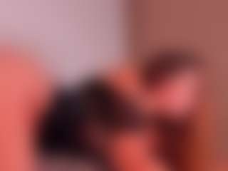 Live cam show with kikievega - Bra on LiveSexCams6