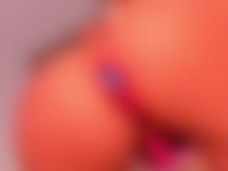 kikievega's Live Sex Cam Show