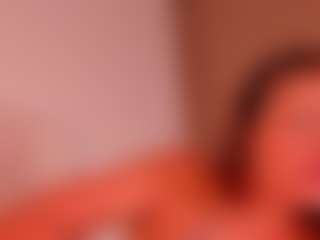 Live cam show with kikievega - Blonde Hair Big Tits on Gym Cam Girls