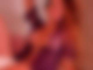 kikievega's Live Sex Cam Show