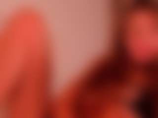 Live cam show with kikievega - Brown Eyes on Camiplay Live