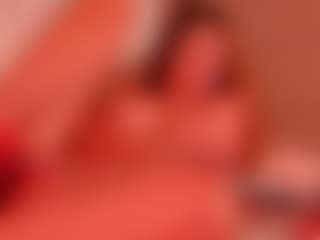 Live cam show with kikievega - Public Big Tits on Uber Horny