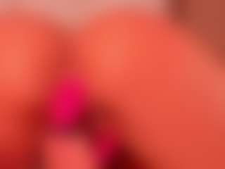 kikievega's Live Sex Cam Show