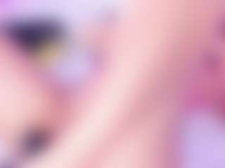 Live cam show with Ely - White Big Tits on Livezox | colombia