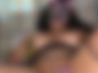 Kitty's Live Sex Cam Show