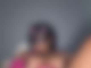 Live cam show with Kitty - Big Ass Big Tits on Milfs Live
