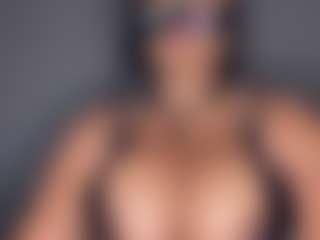 Kitty's Live Sex Cam Show