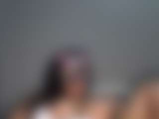 Live cam show with Kitty - Spank on Camsoda
