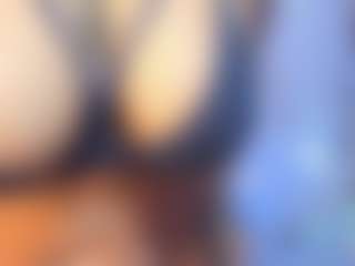CAROLINA's Live Sex Cam Show
