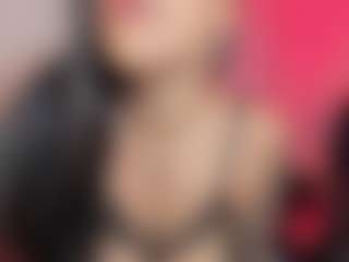 Live cam show with CAROLINA - Big Tits on Big Tits