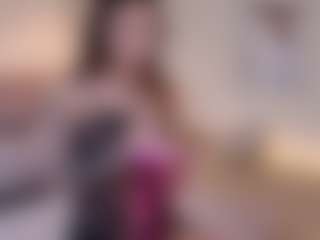 Live cam show with Lenna - Toys on chickslive.net