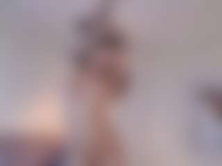 Lenna's Live Sex Cam Show