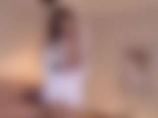 Lenna's Live Sex Cam Show