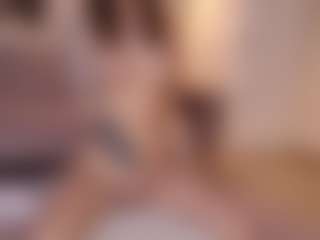 Lenna's Live Sex Cam Show