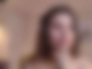 Lenna's Live Sex Cam Show