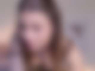 Live cam show with Lenna - Tease on Camsoda