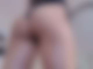 Lenna's Live Sex Cam Show
