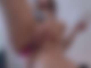 Lenna's Live Sex Cam Show