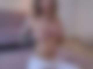Lenna's Live Sex Cam Show