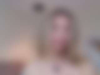 Live cam show with Lenna - Brown Hair on Sex Cam Show