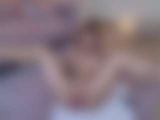 Lenna's Live Sex Cam Show
