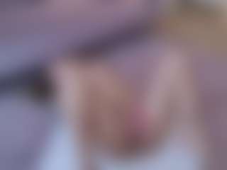 Lenna's Live Sex Cam Show