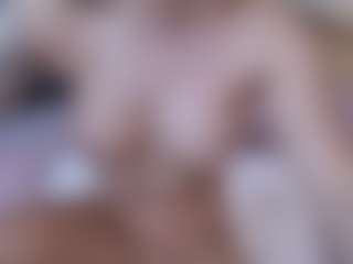 Lenna's Live Sex Cam Show