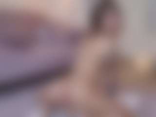 Lenna's Live Sex Cam Show