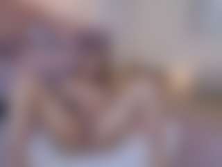 Live cam show with Lenna - Fingers on Chatstar