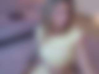 Lenna's Live Sex Cam Show