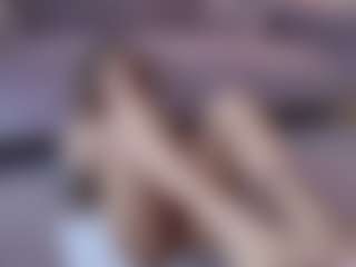 Lenna's Live Sex Cam Show
