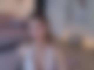 Live cam show with Lenna - Big Tits on CamClone