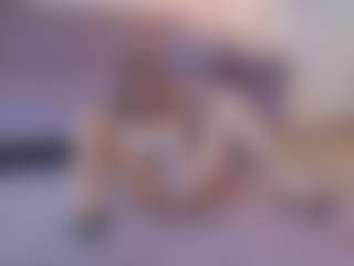 Lenna's Live Sex Cam Show
