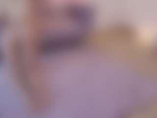 Lenna's Live Sex Cam Show