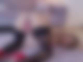 Lenna's Live Sex Cam Show