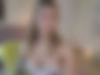 Live cam show with Lenna - Brown Hair on Cam Slut