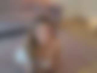 Lenna's Live Sex Cam Show