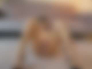 Lenna's Live Sex Cam Show