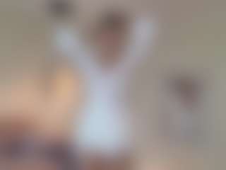 Lenna's Live Sex Cam Show